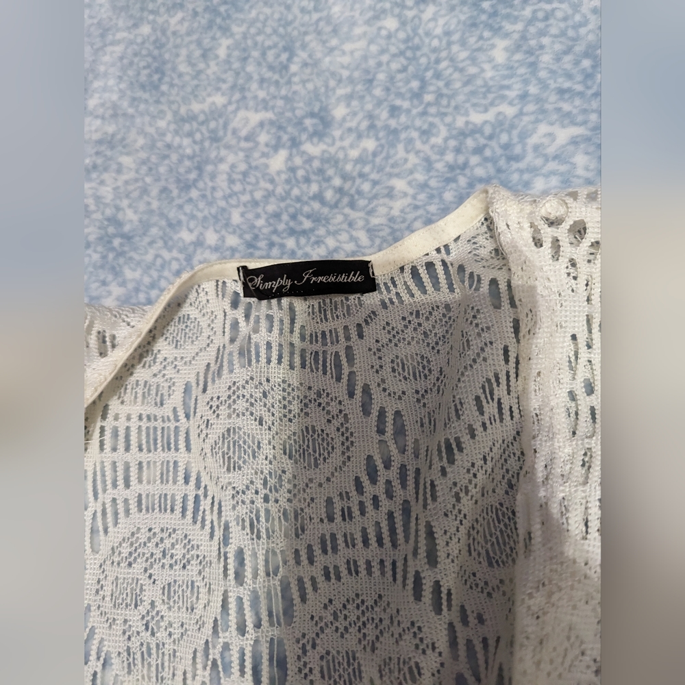 Cardigan - Picture 2 of 4